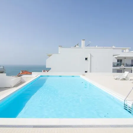 アパート Terraza - Exclusive Terrace, Sea View & Pool ナザレ
