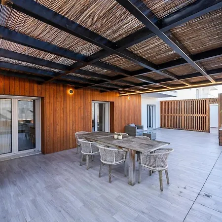 Terraza - Exclusive Terrace, Sea View & Pool アパート *