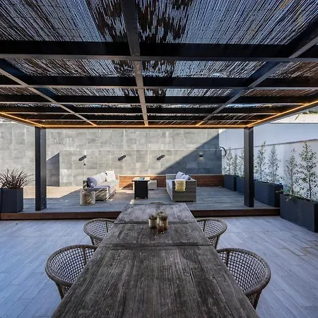 アパート Terraza - Exclusive Terrace, Sea View & Pool ナザレ